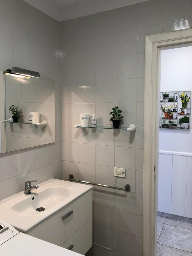 Apartamento De 1 Dormitorio En Victoria Court 2 Los Cristianos. Los Cristianos  Eksteriør bilde